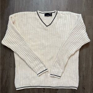 Bill Blass Men's Ivory V-Neck Sweater